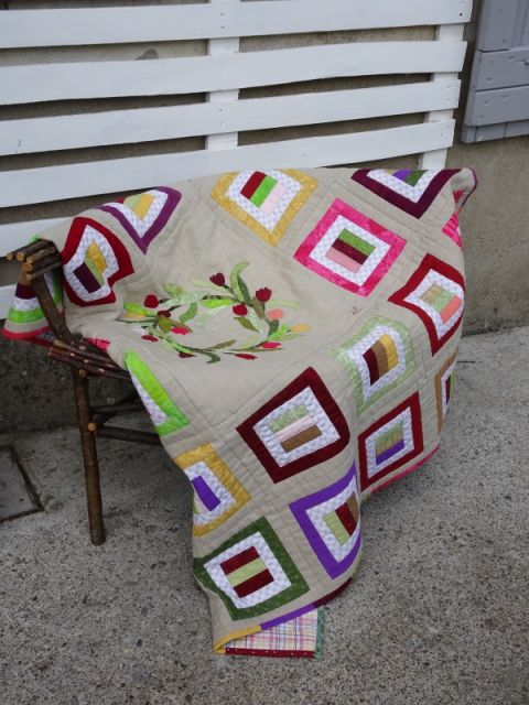 hangart-DanielleLion